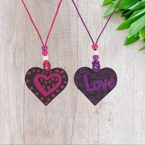 Magic Scratch Heart Necklace Craft Kits 24 Kits - Picture 2 of 3